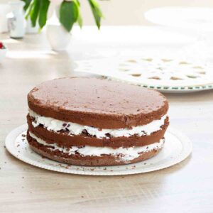 3 Schichten Torte fertig gefüllt | 3 layers of filled cake