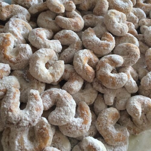Omas Vanillekipferl Geheimnisse / Vanilla Crescents