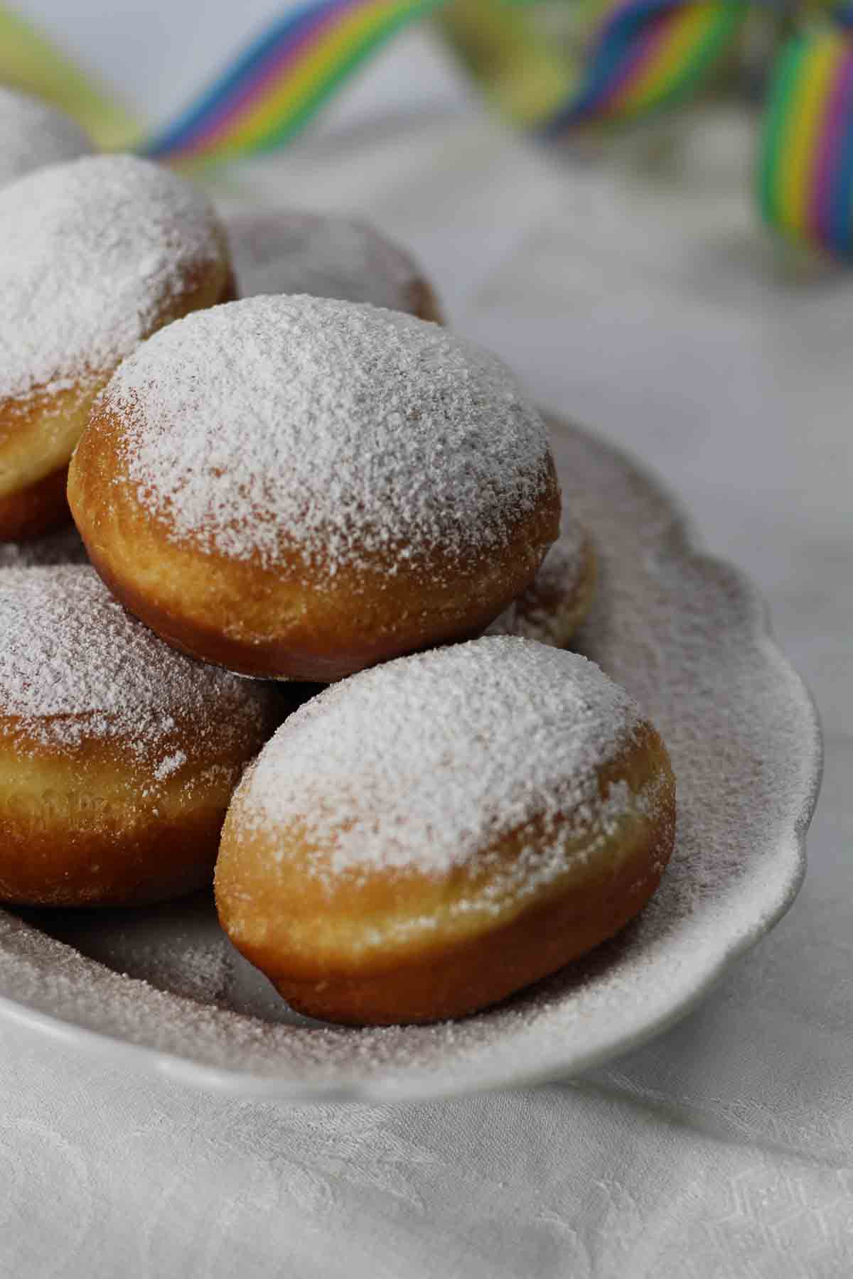 Rezept für traditionelle Wiener Faschingskrapfen