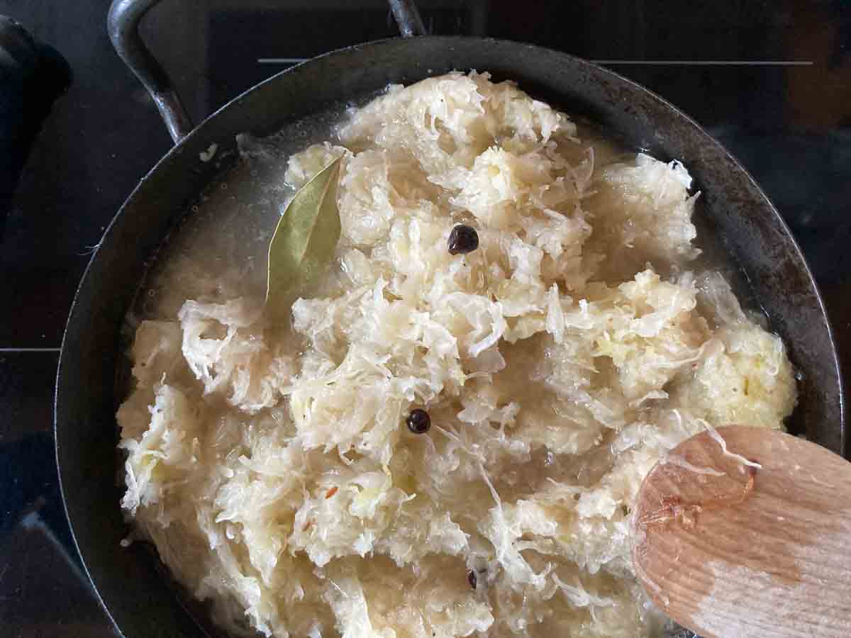How To Cook Sauerkraut From A Bag - Best 4 Ways