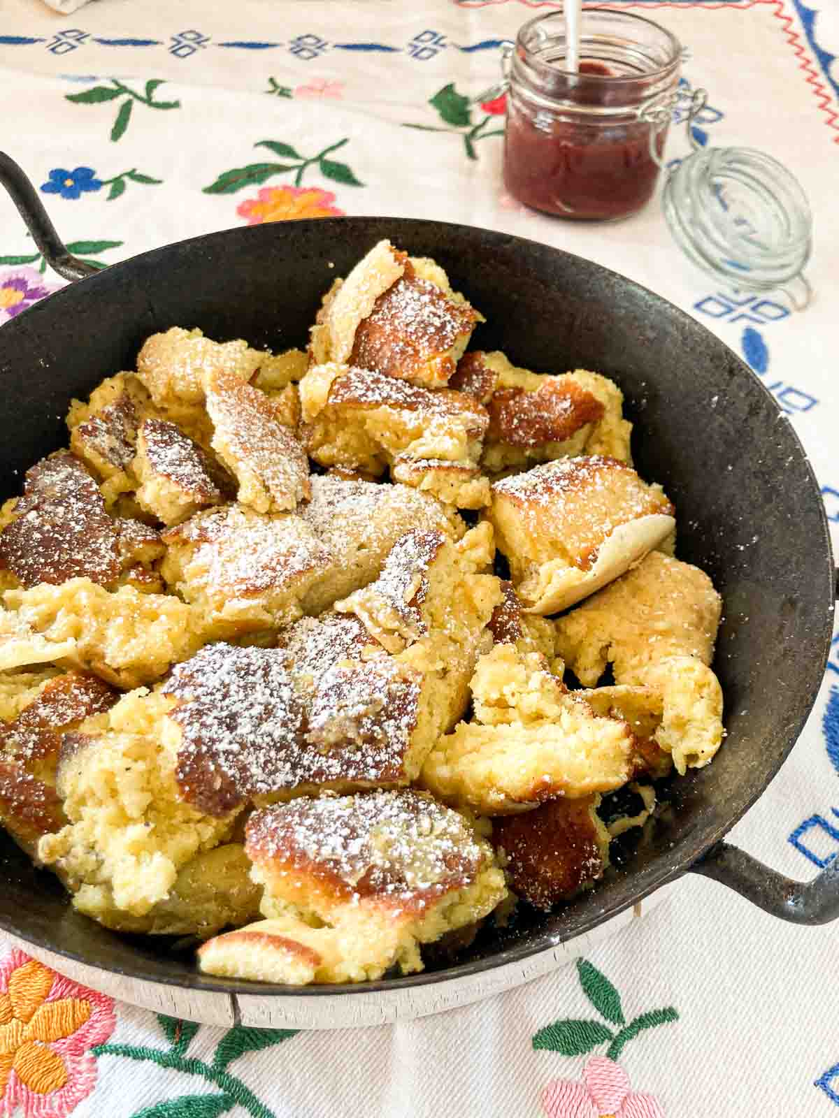 Kaiserschmarrn mit Zwetschgenröster